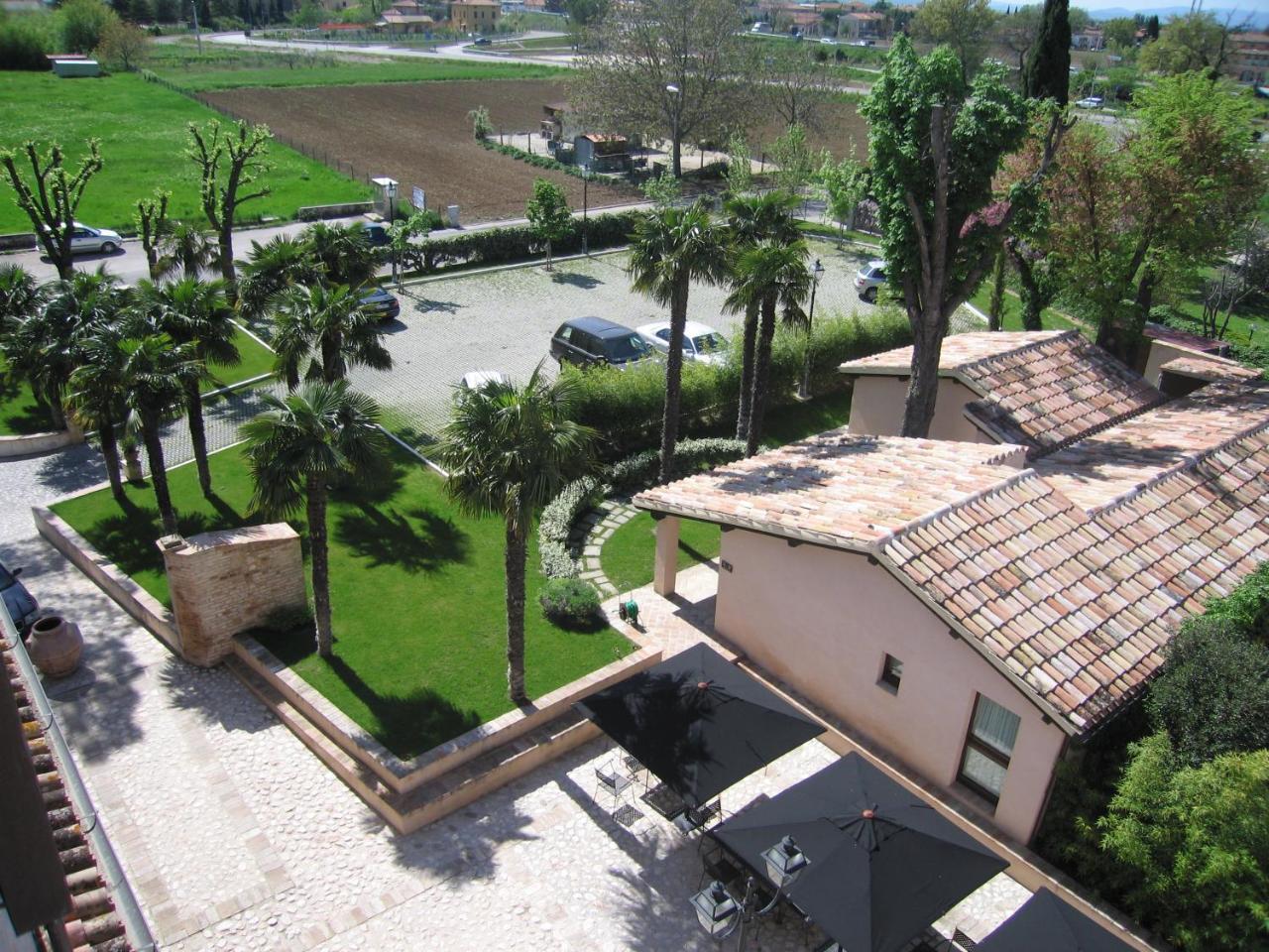 Casa Mancia Hotel Foligno Ngoại thất bức ảnh